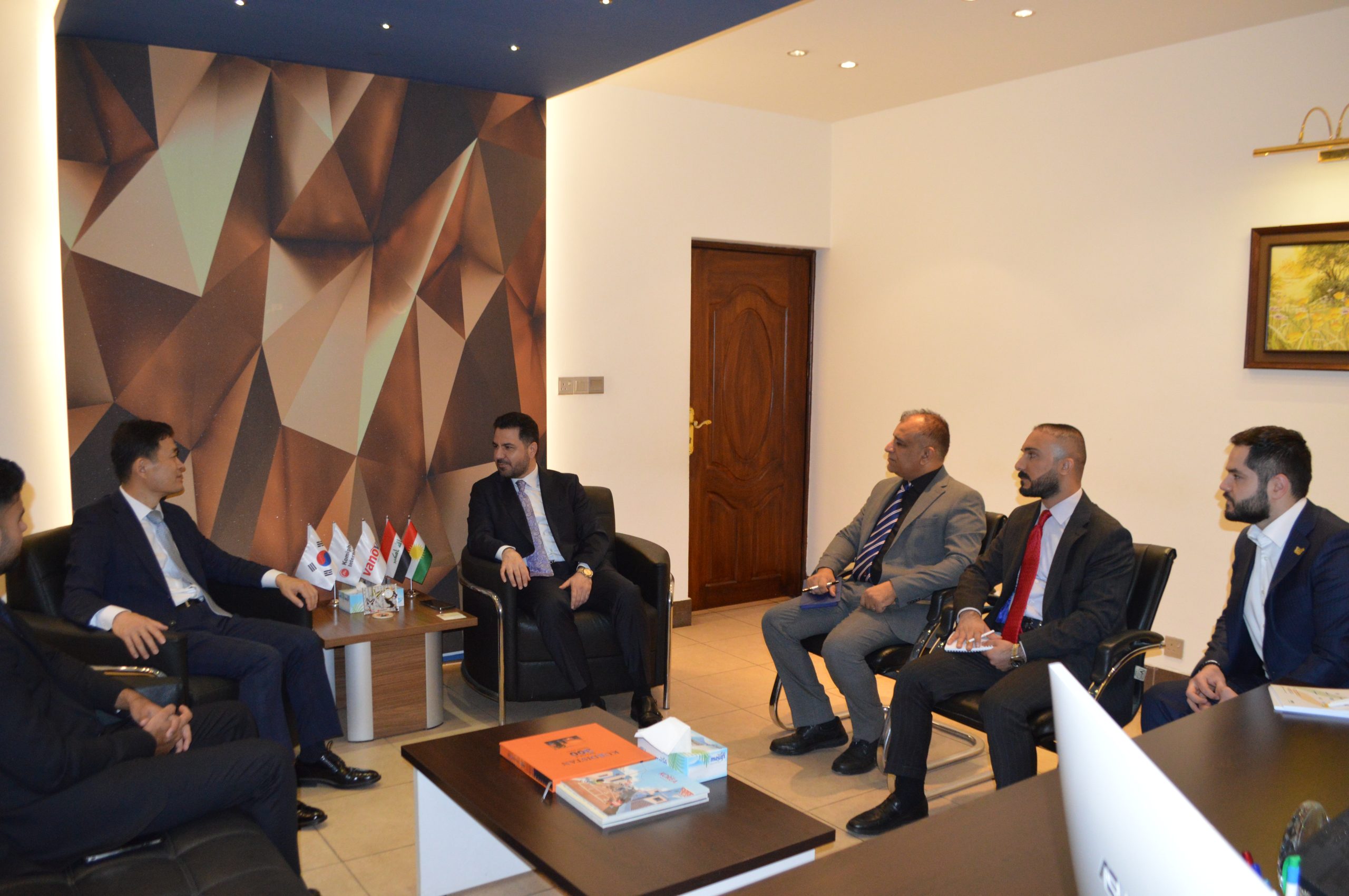 VANO GROUP hosts Korean consul general to discuss business cooperation